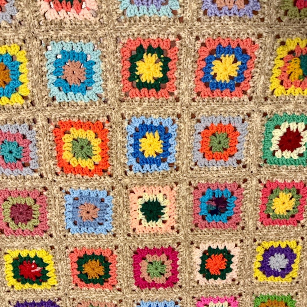 Vintage Handmade Crochet Granny Square Afghan Throw Blanket Quilt Cottagecore - Picture 2 of 7